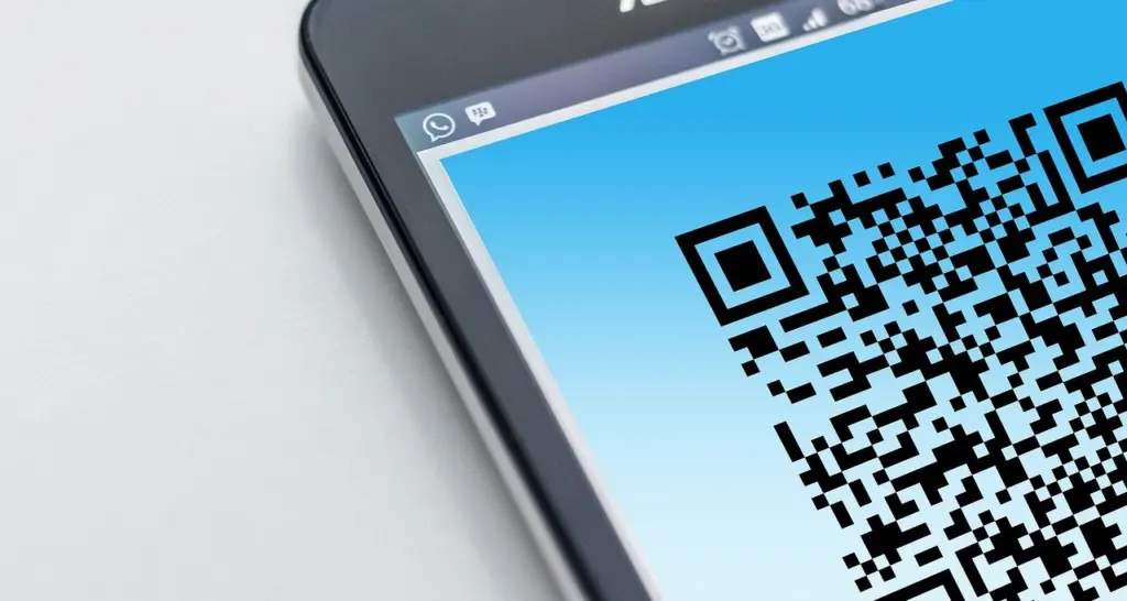 How To Scan A QR Code Displayed On Your Phone Screen: Practical Methods For Any Phone (2026)